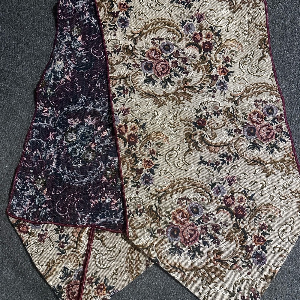 #1296 Tapestry Runner